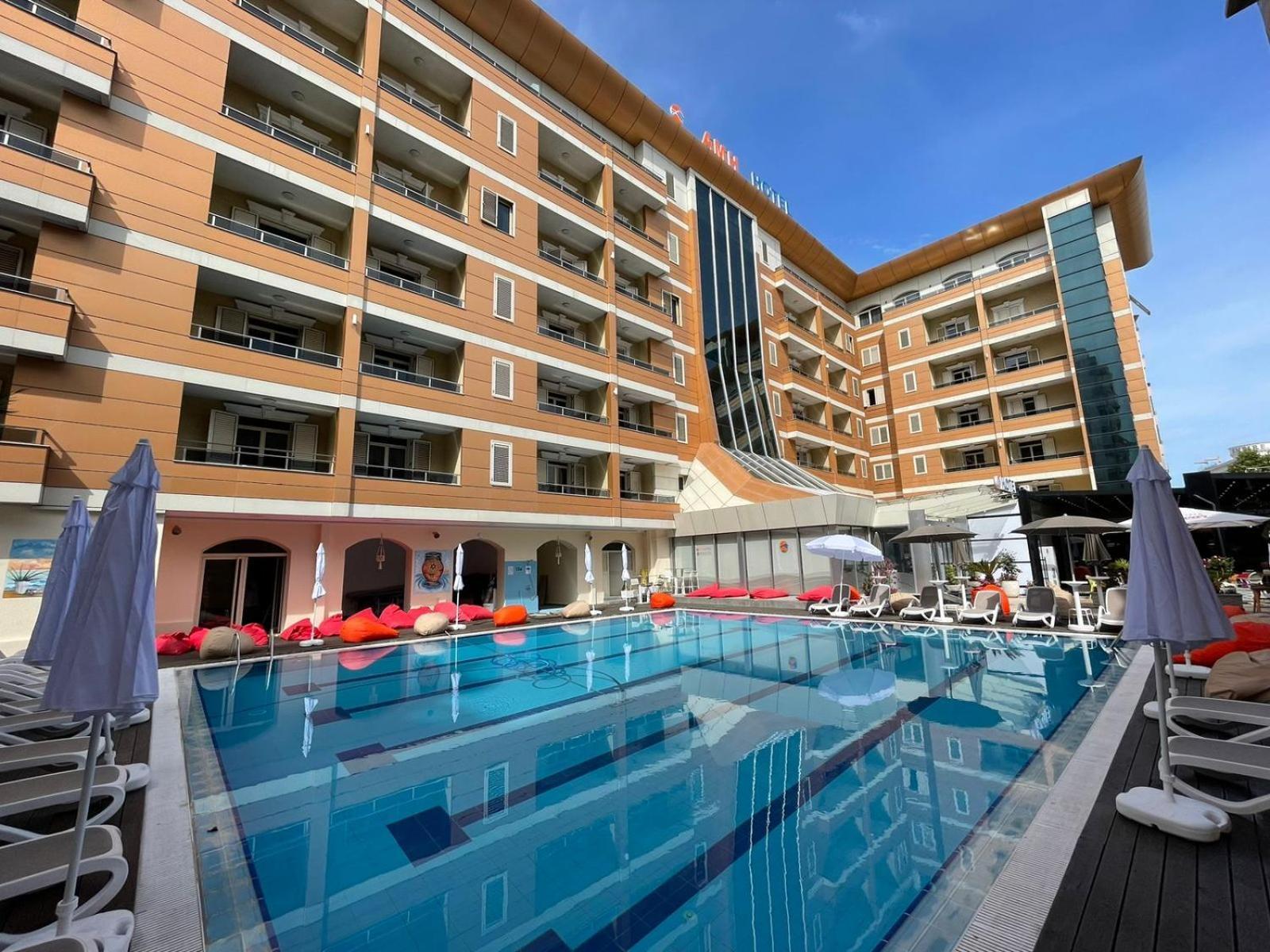 Amh Hotel Durres Bagian luar foto